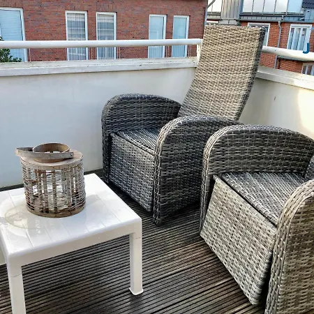 Haus Atelier 102 - 6 Апартаменты Йюст